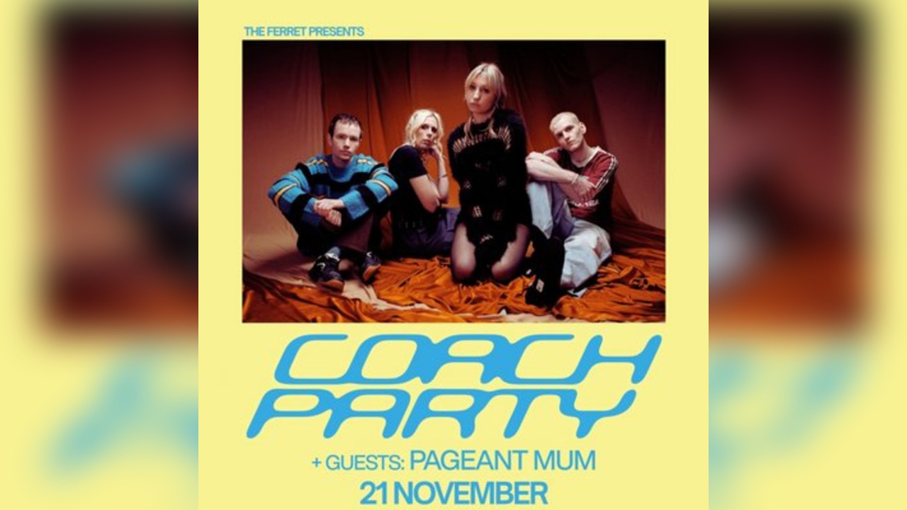 Coach Party + guests: Pageant Mum