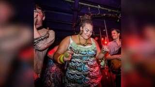 Latin Christmas Fiesta ft. Da Lata + Guacamaya