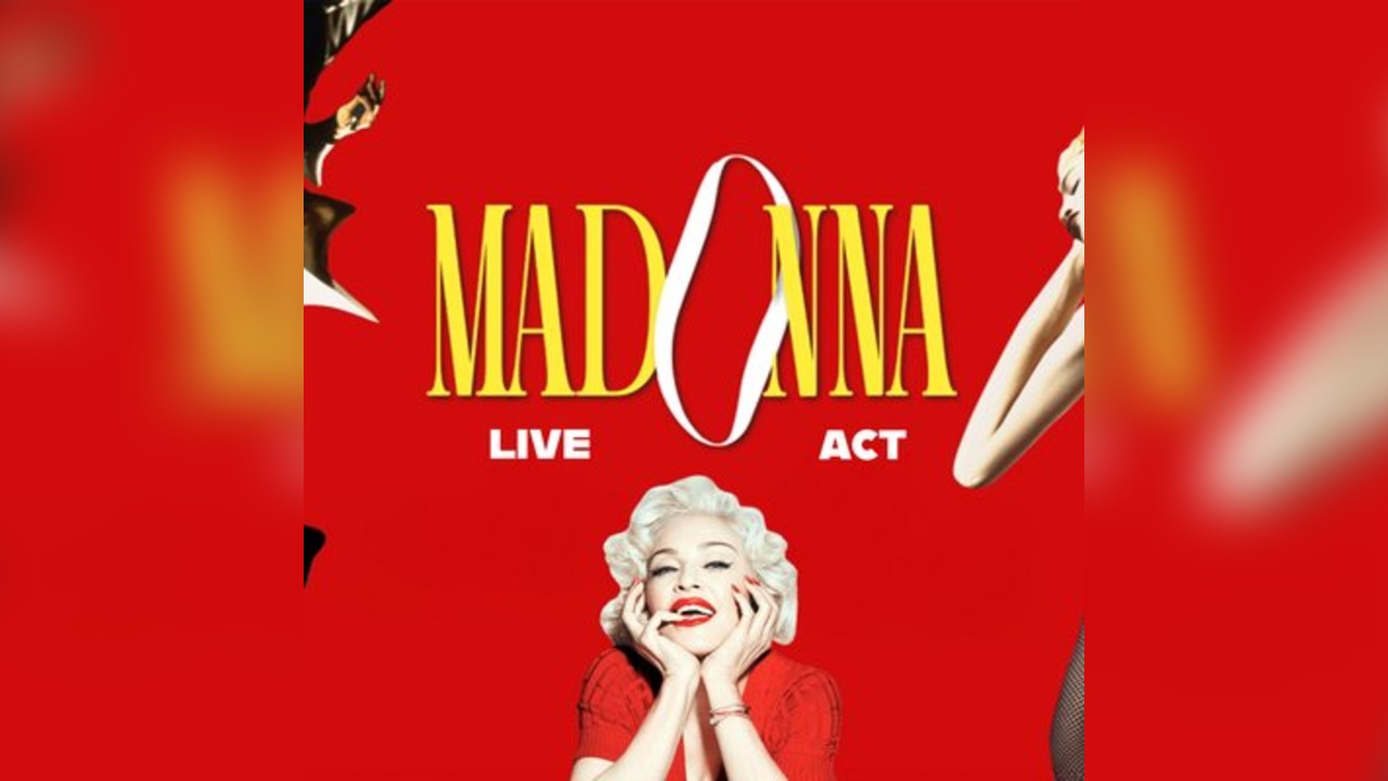 MADONNA Live Act @ Murphy's Irish Pub, Liverpool