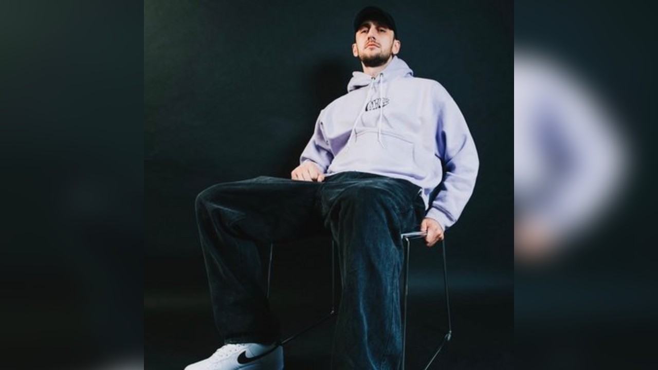 XXXX | XXXX | XXXX + more | CHELTENHAM | Blurred x First Request