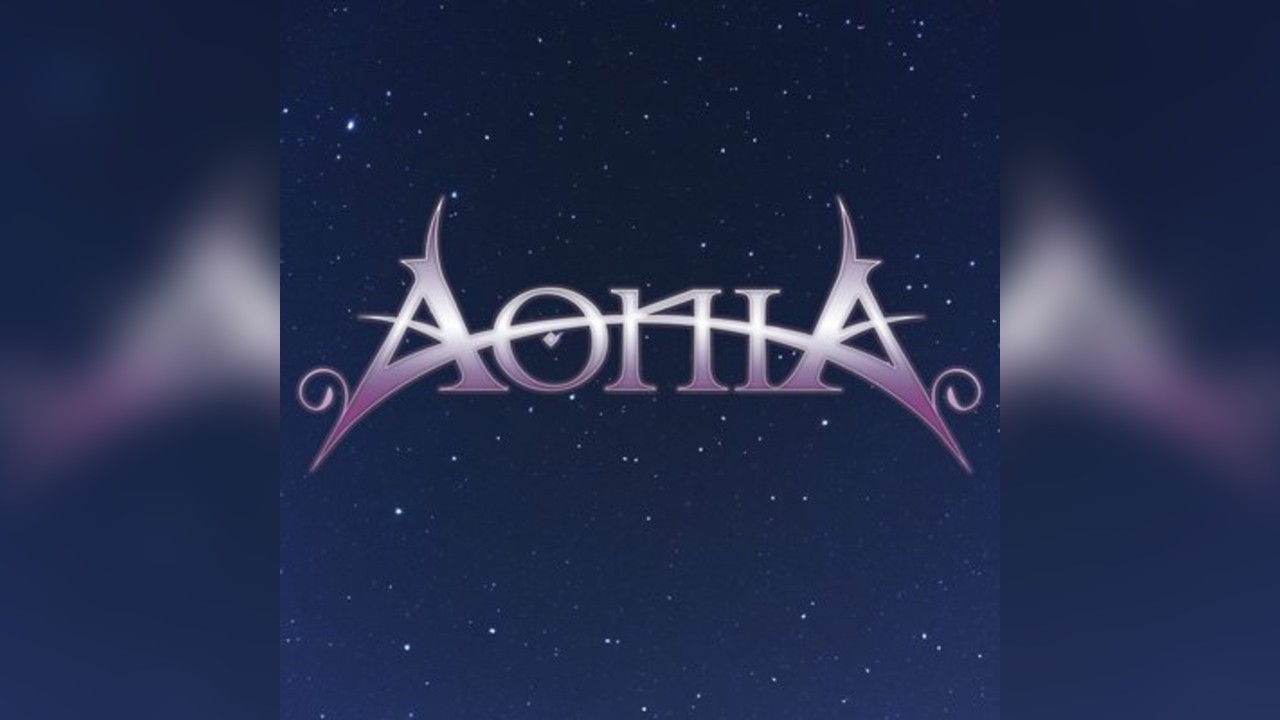 Aonia, Alexa De Strange & Exposed