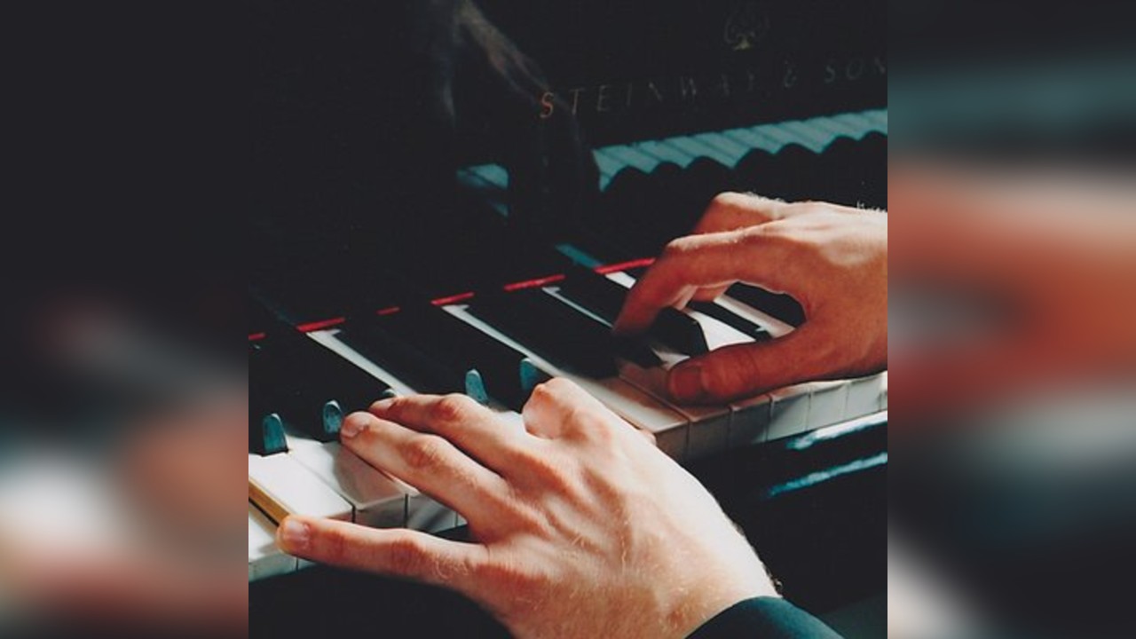 Liszt By Candlelight