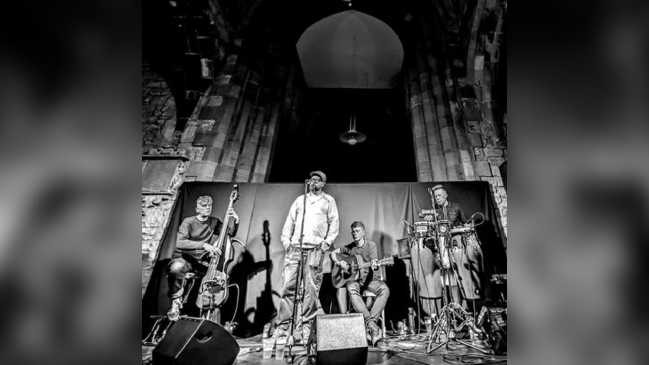 Smoove & Turrell - Acoustic Set