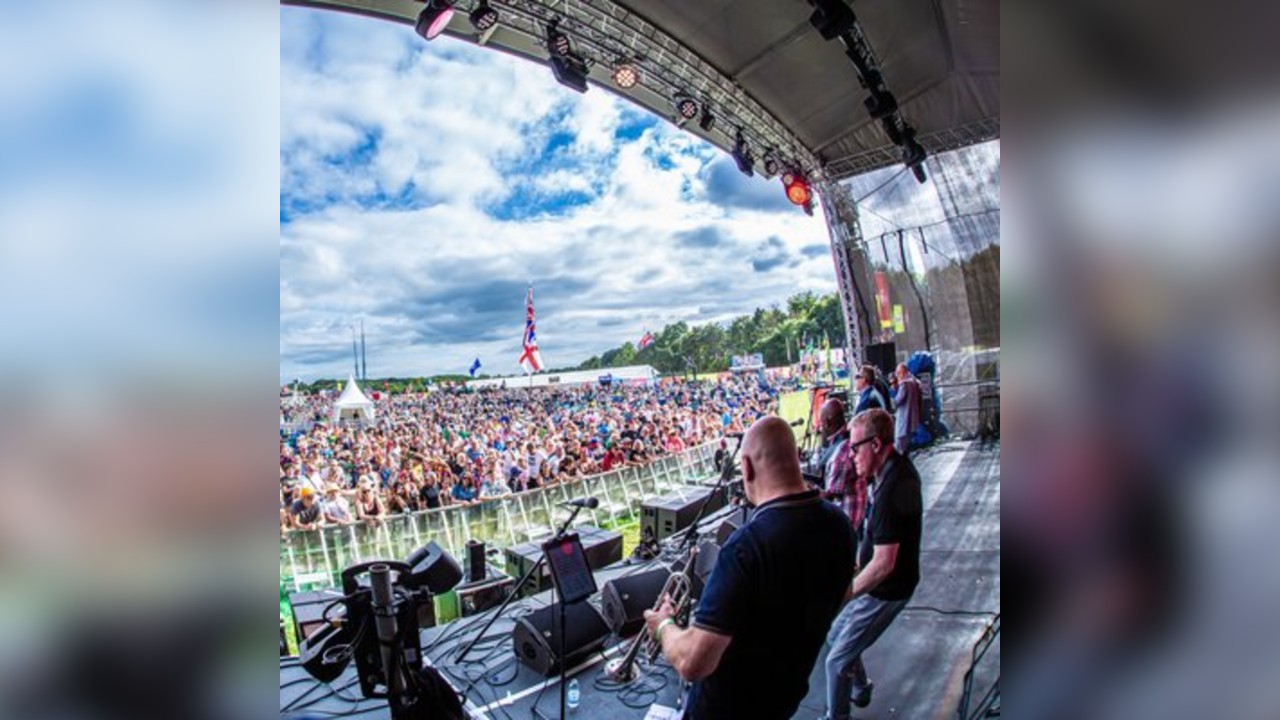 Supersonic Weekender