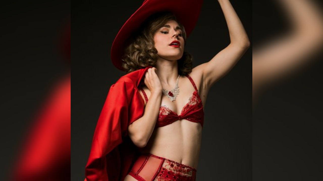 Heat Burlesque Petit Pois (Post Christmas Special)