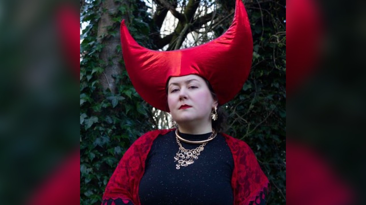 JAIN EDWARDS: She-Devil