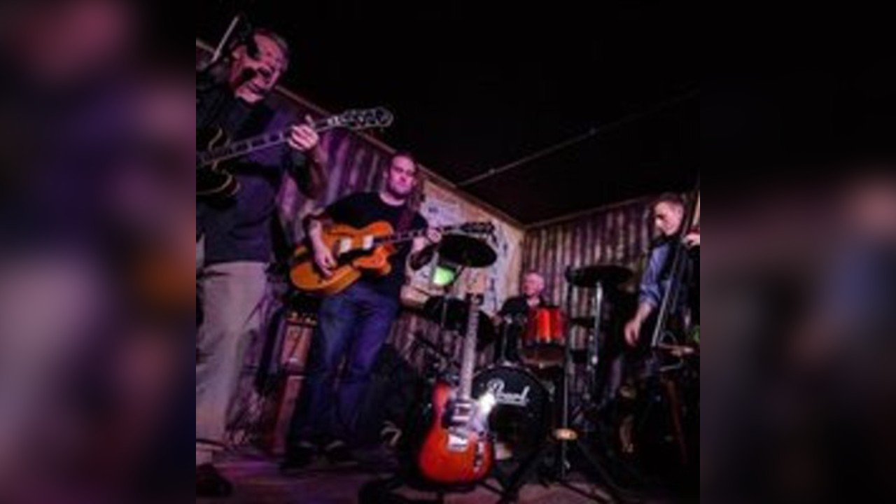 The Half Hand Hoodoo Blues Band - Live @ Billy's