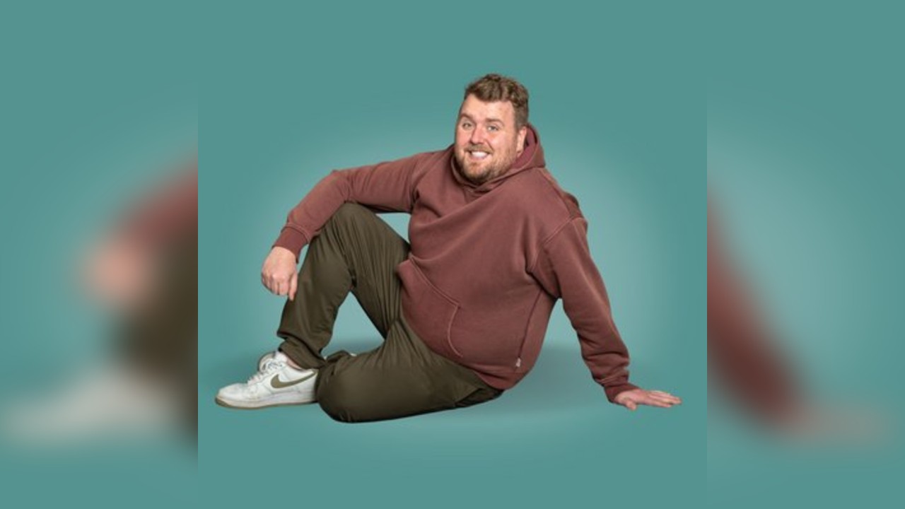 Max Roddy: The Peter Pan Tour, Live at the Cosh