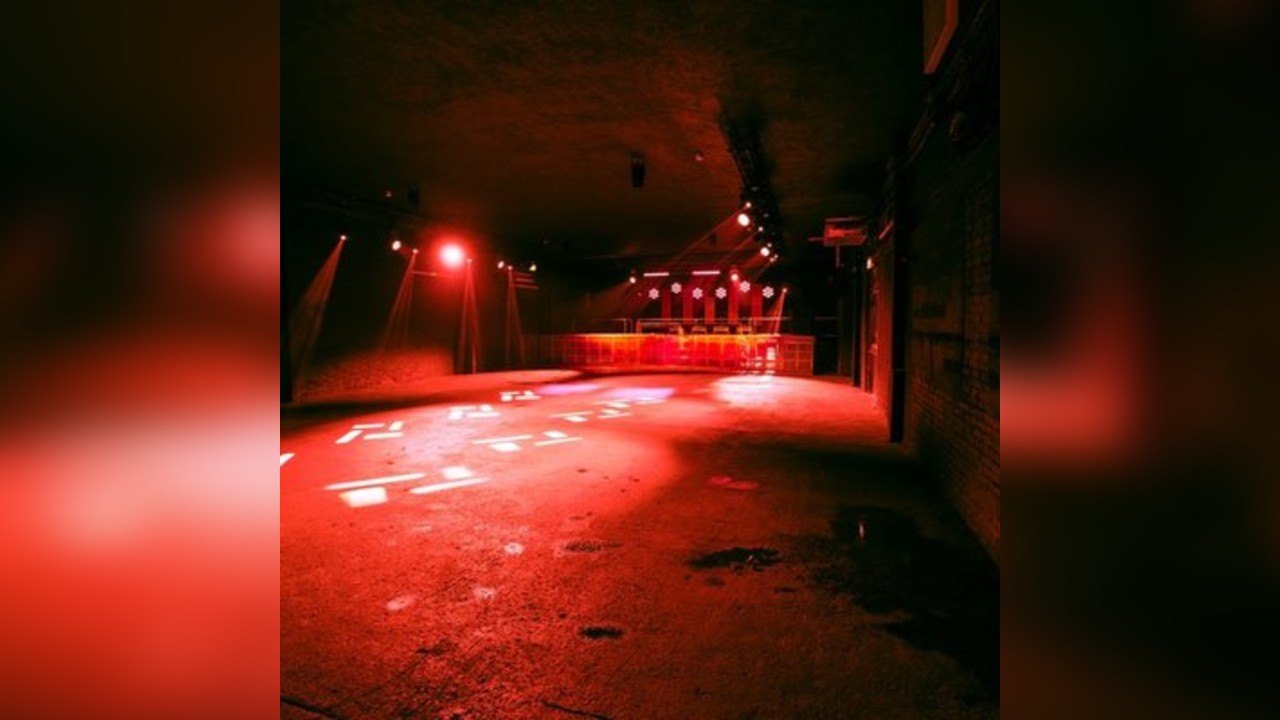 Maravilosa winter warehouse