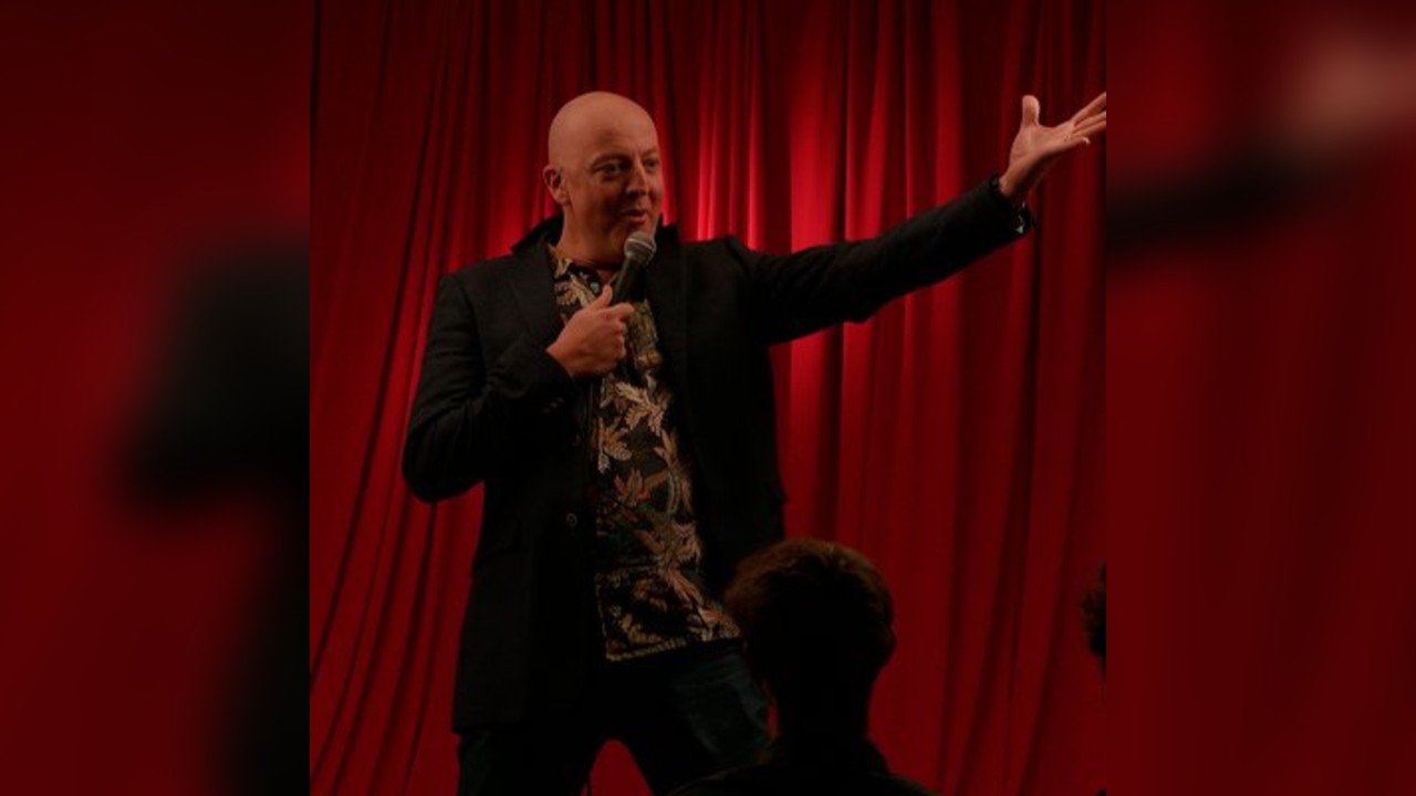 Stand-Up Live: Unscripted, Crowd-Fuelled Comedy