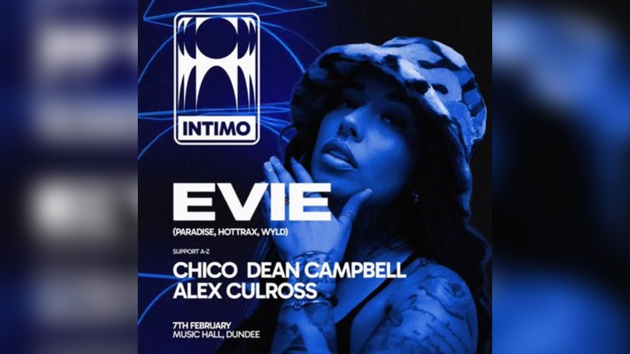 Intimo Presents: Evie