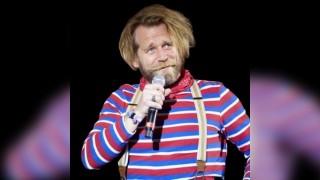 Off The Rails Comedy Club, Saddleworth