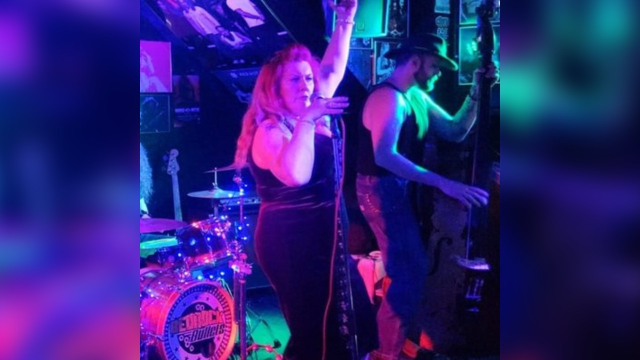 Bedrock Bullets - Live @ Billy's