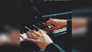Debussy by Candlelight - Andrew Zolinsky