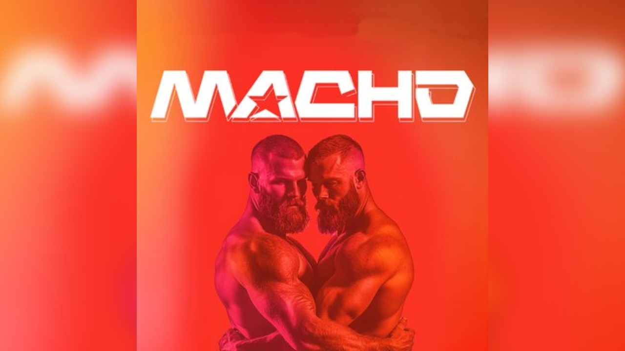 Macho with XXL Playroom