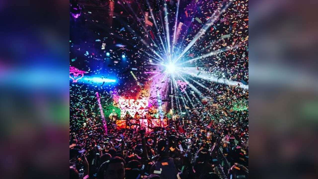 Disco Classical LIVE