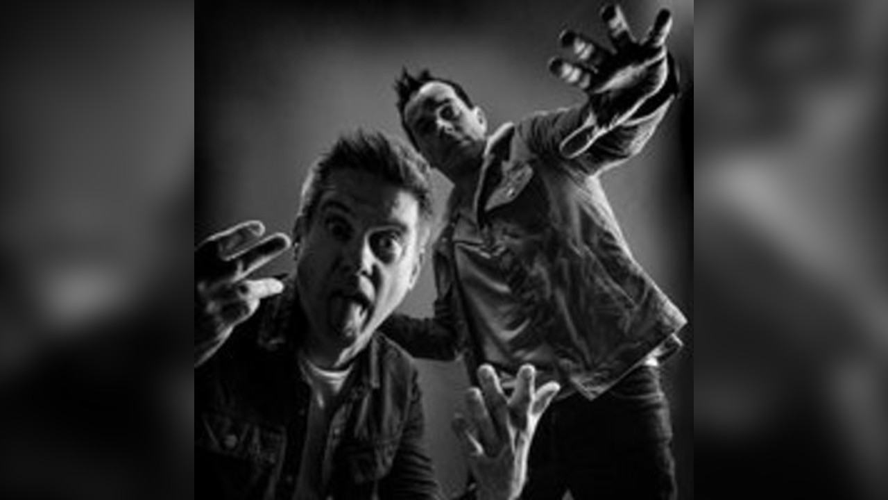 Low presents; Dick and Dom DJ Set