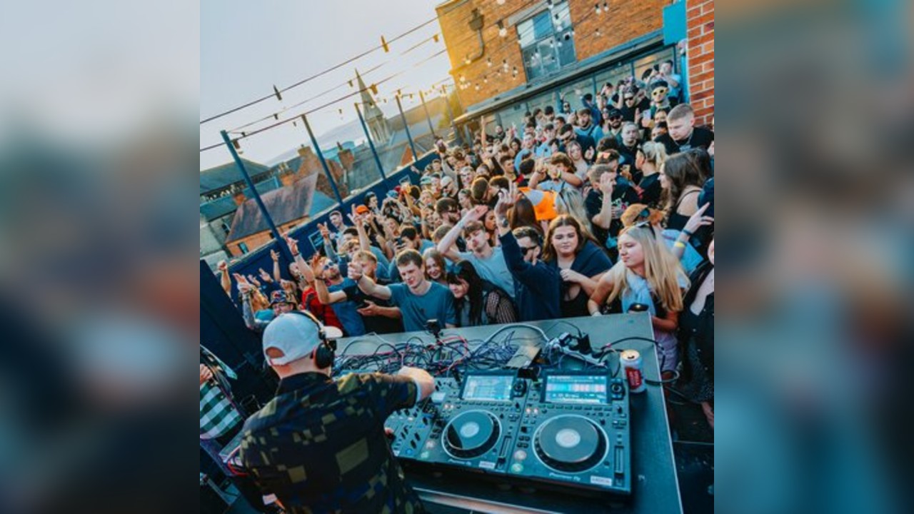 Square One Lincoln: Rooftop Party (dnb/garage/jungle)