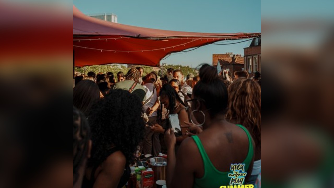 Kick & Play x DJ Eazy Present: Summer Rooftop Day Party