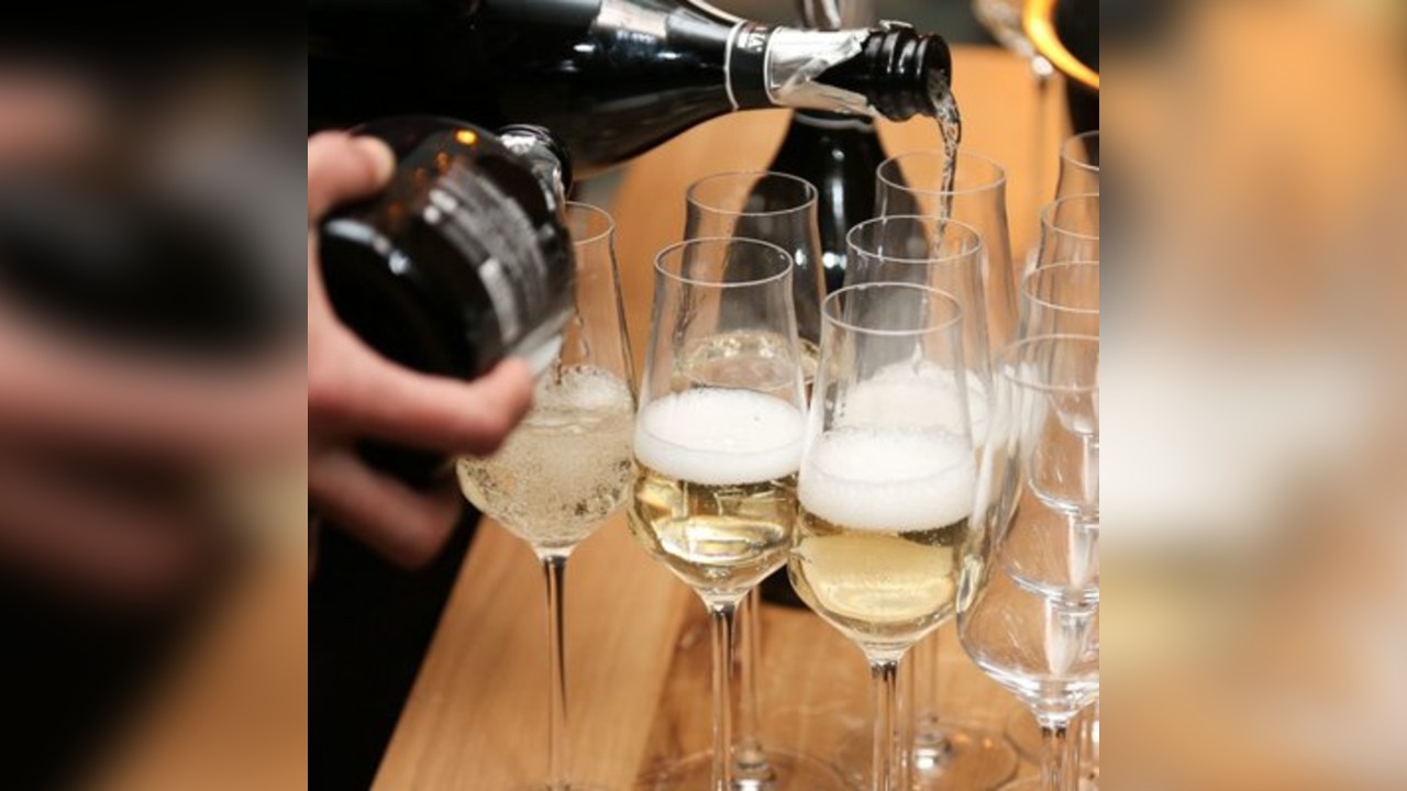 Early Summer Wine Tasting at Dusk & Dawn
