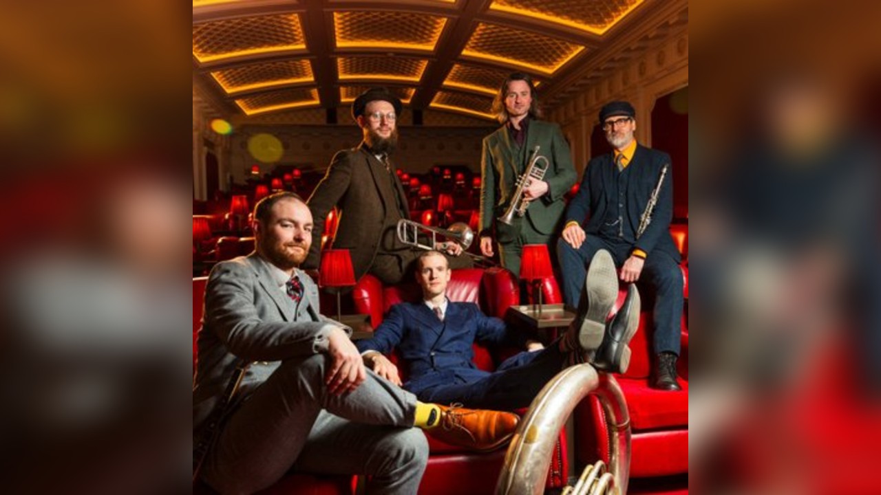 Tenement Jazz Band w. Nanna Carling, live at McNeills, Glasgow
