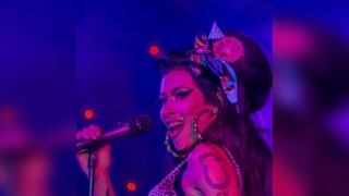AbsoluteAmy: Live In London