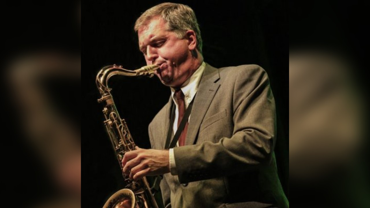 Simon Spillett - Jazz on the Plaza