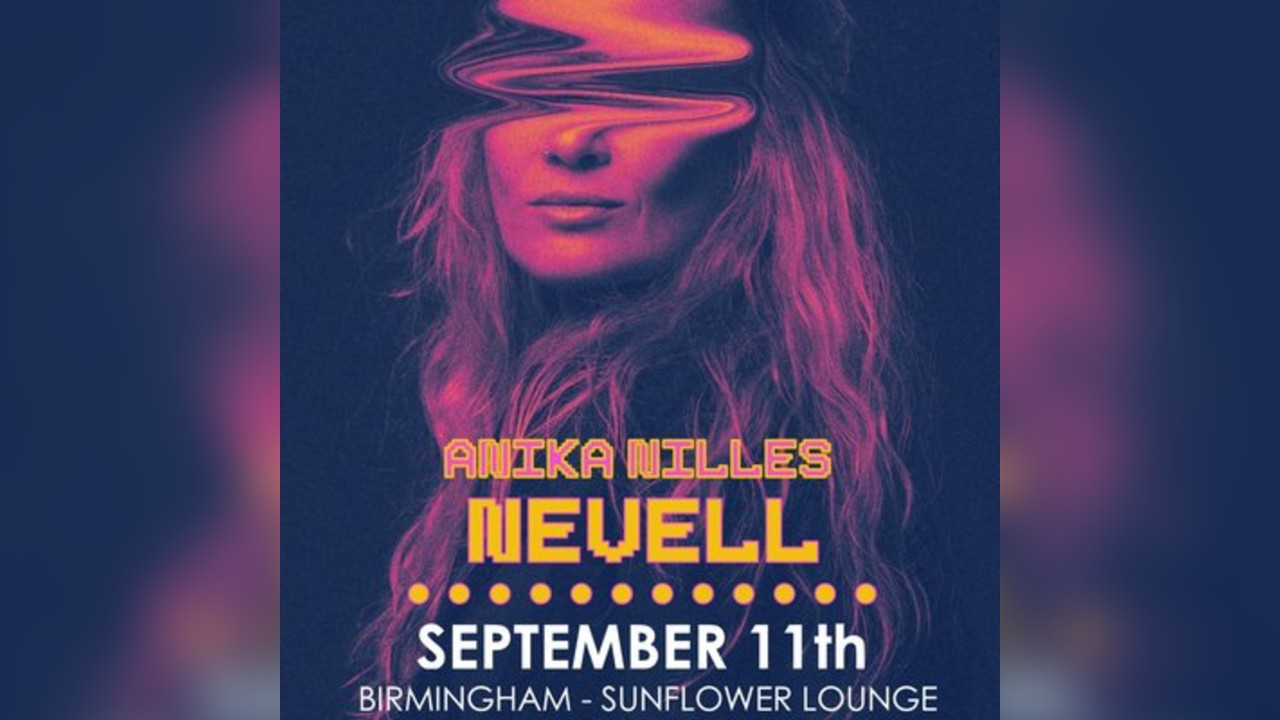 Anika Nilles & Nevell