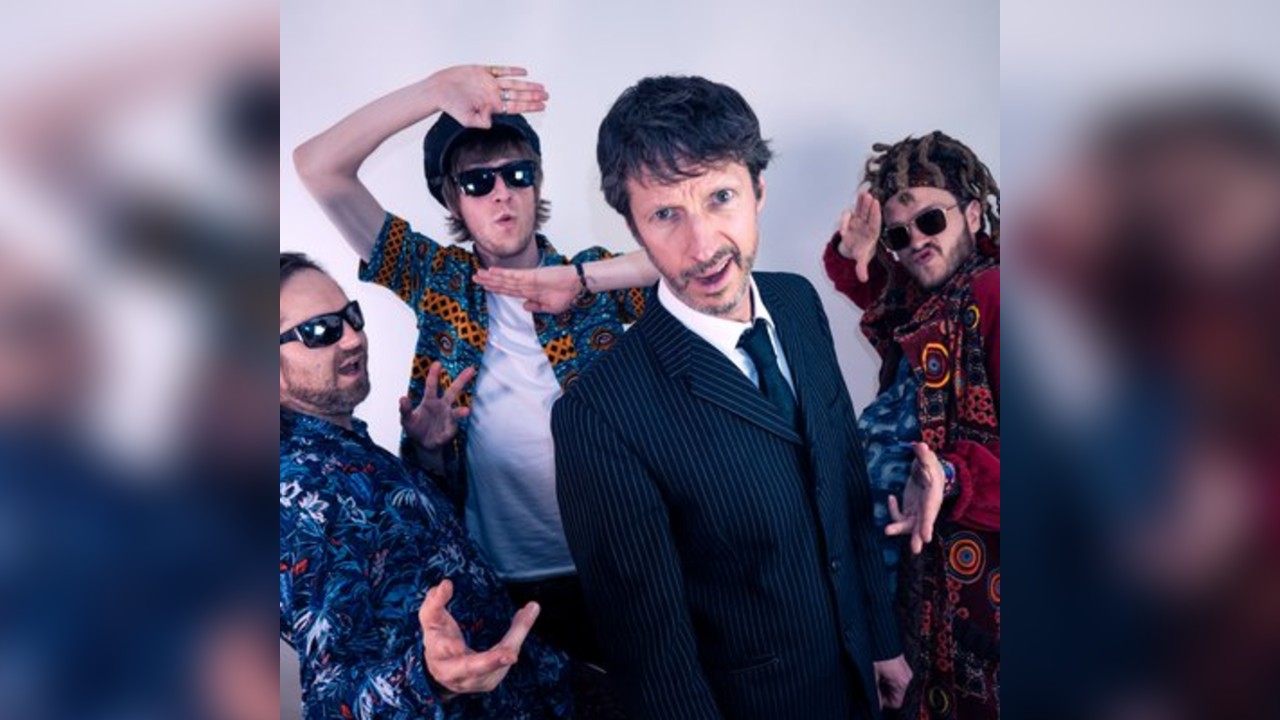 The Undercover Hippy + support