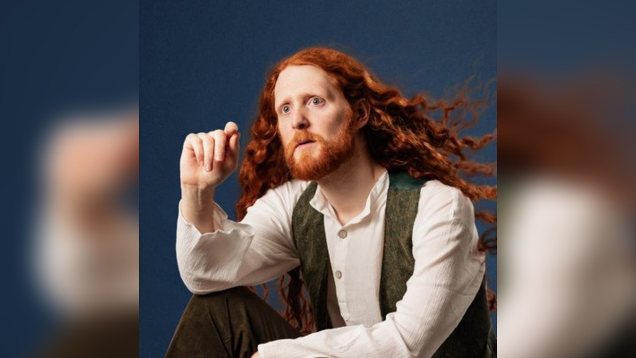 Good Ship Comedy feat. Alasdair Beckett-King