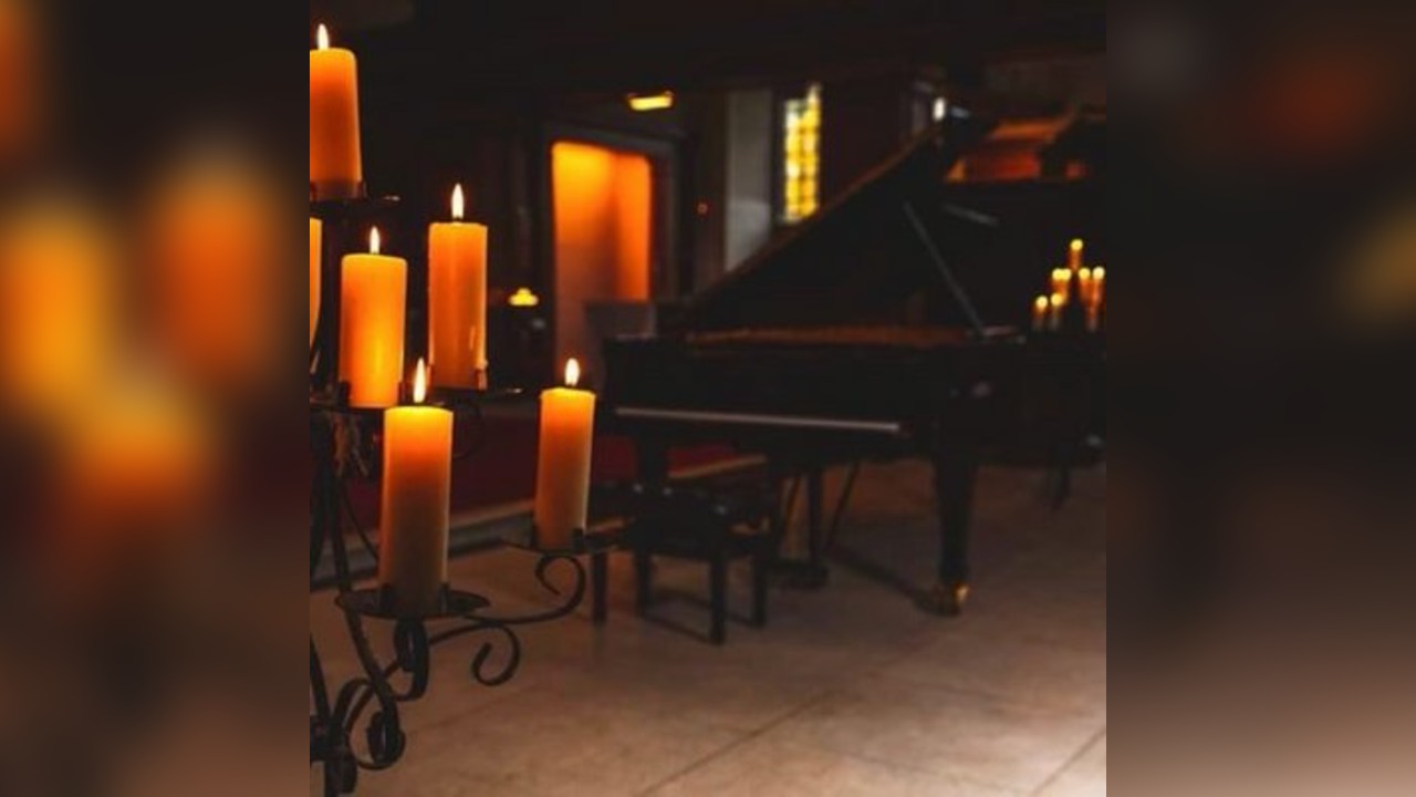 Moonlight Sonata by Candlelight