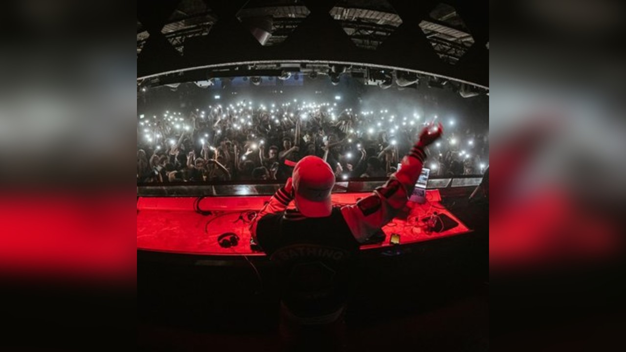 Milkshake, Ministry of Sound: London's Biggest Student Night