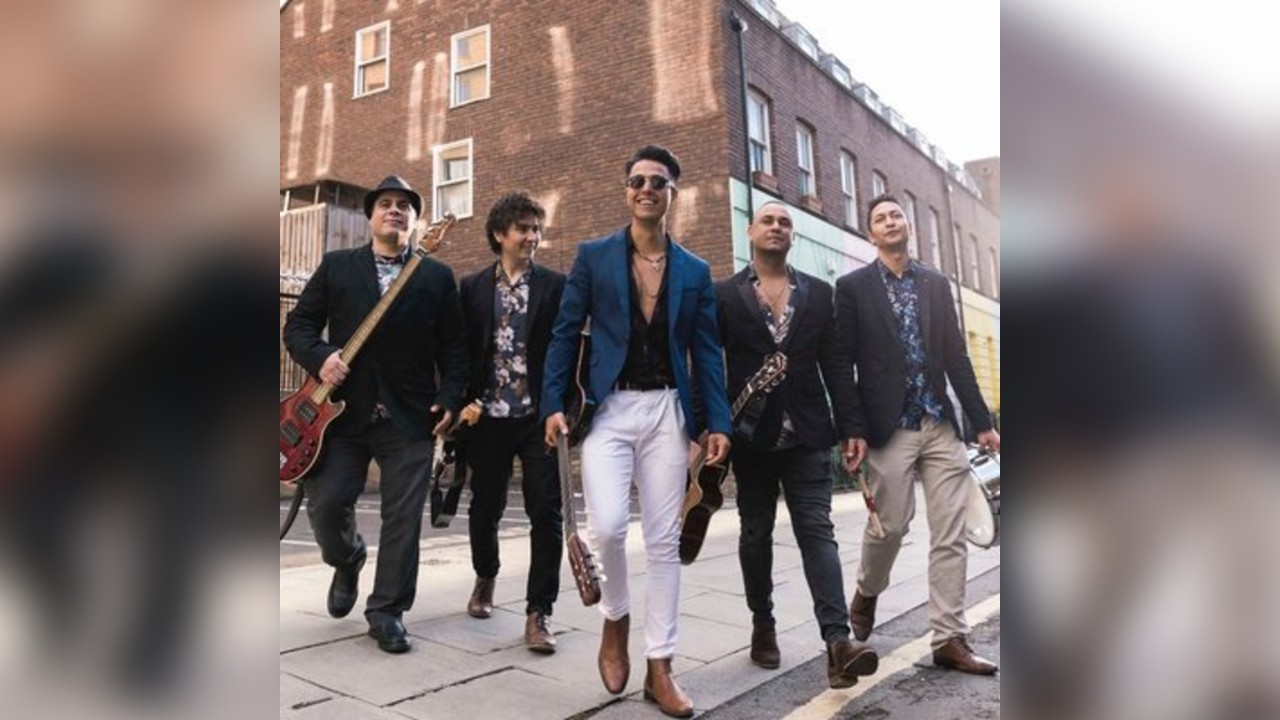 Live music wih Mambo Kings