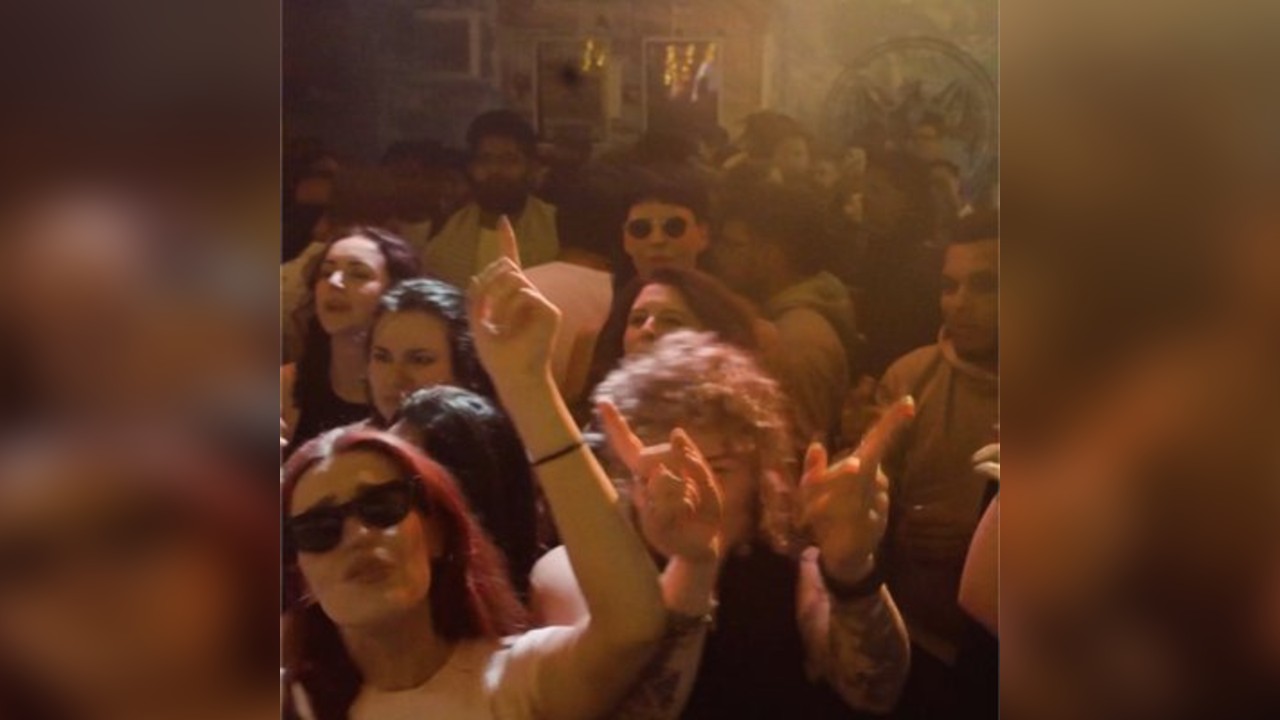 Ibiza Party featuring Amp & Decks LIVE