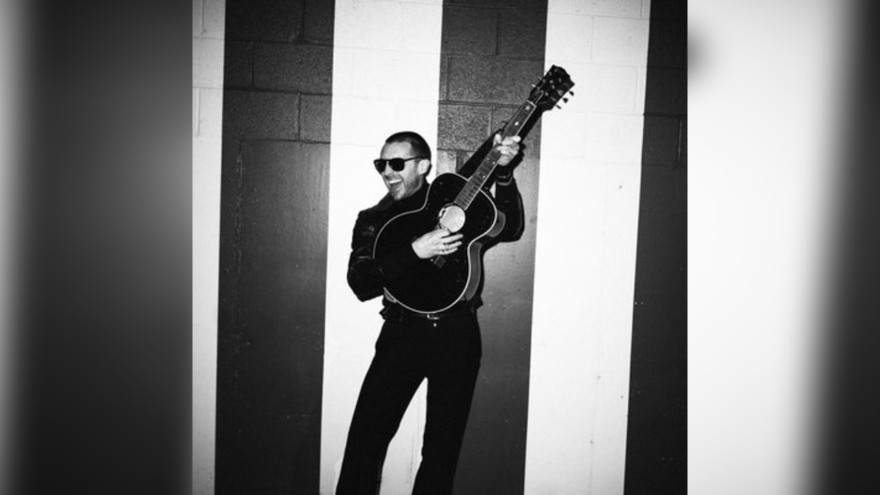 Miles Kane : Solo Acoustic Album Launch Show