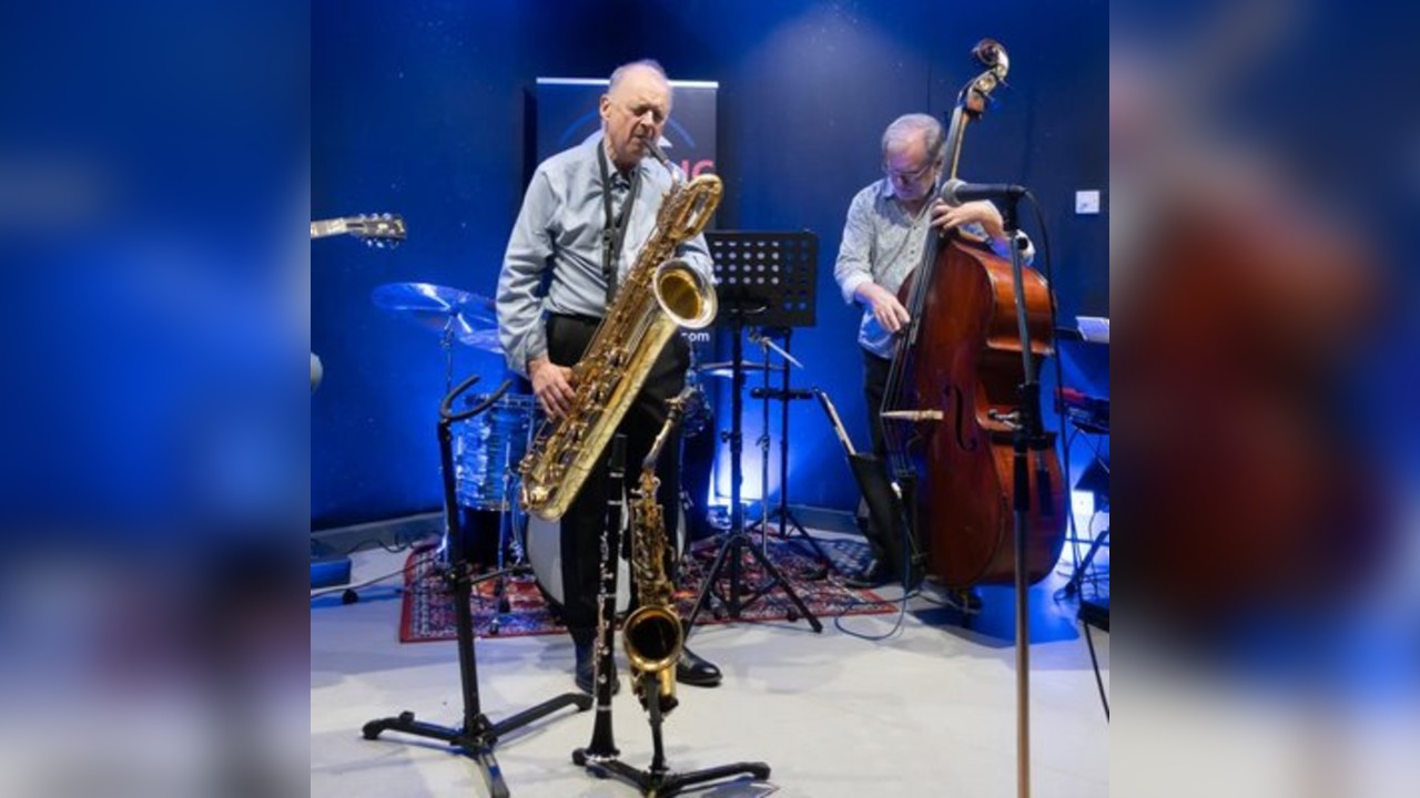 Alan Barnes, Saxes and Clarinet with Terry Hutchins Qrt