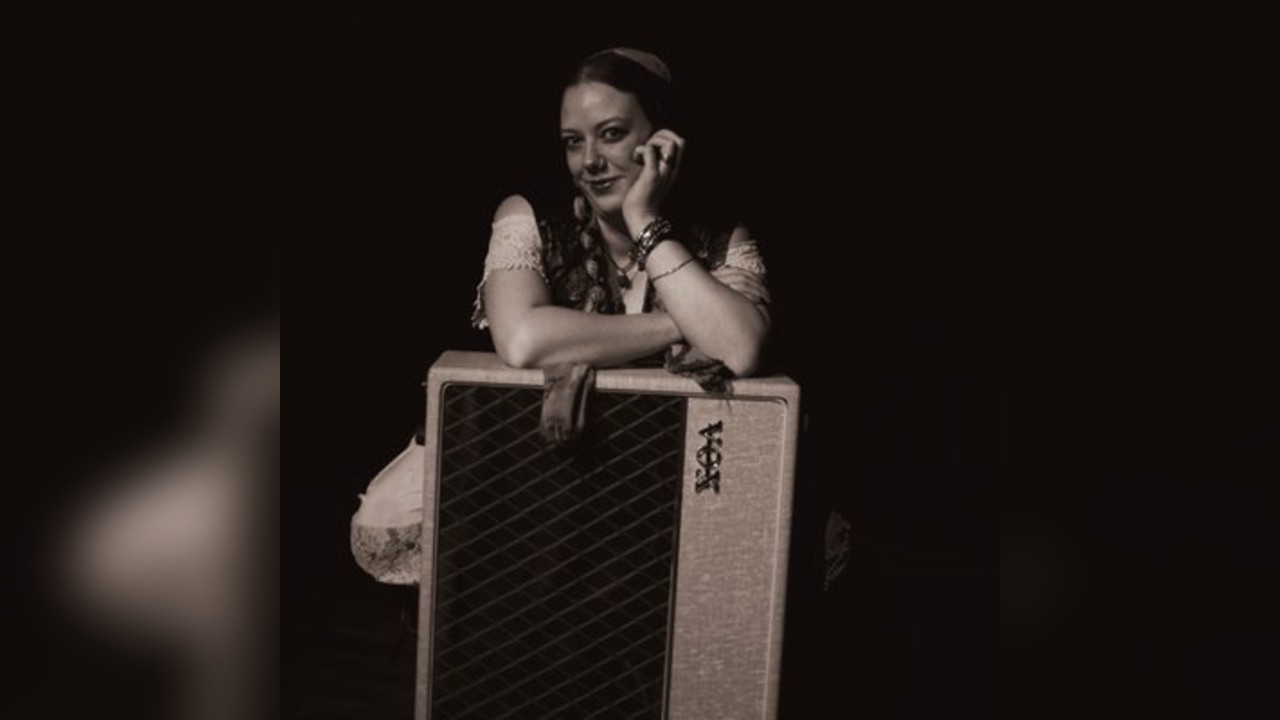 MORA & The Fabulous Wonderfuls plus special guests
