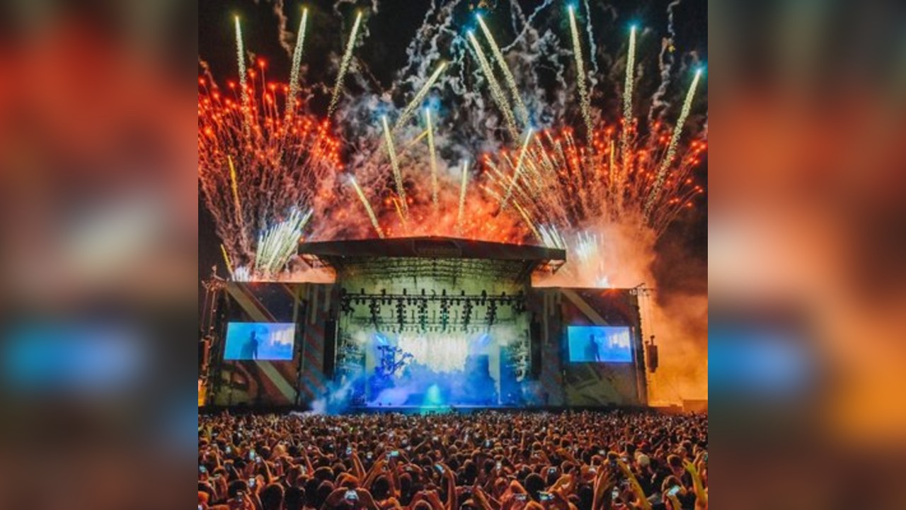 SHOREDITCH CARNIVAL - London's Biggest Wireless Carnival Party