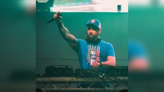 Lee Butlers Bottomless Christmas Brunch