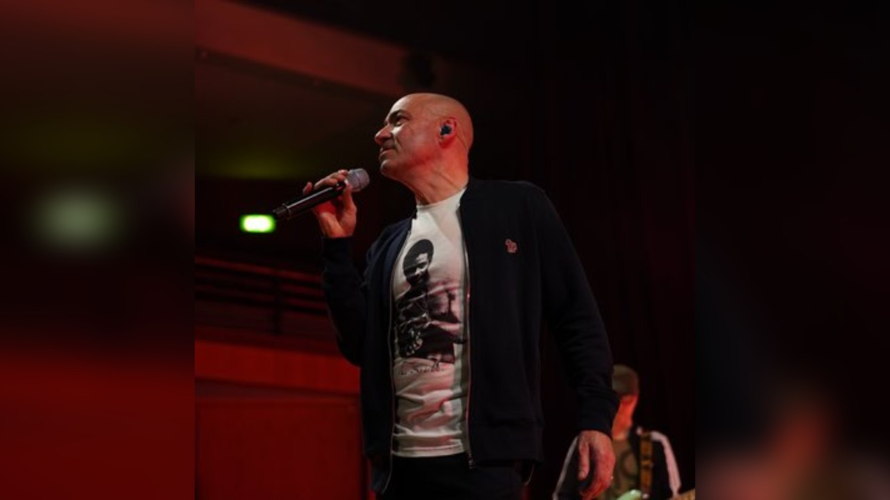 Kenny Thomas: Album Launch Show + Signing