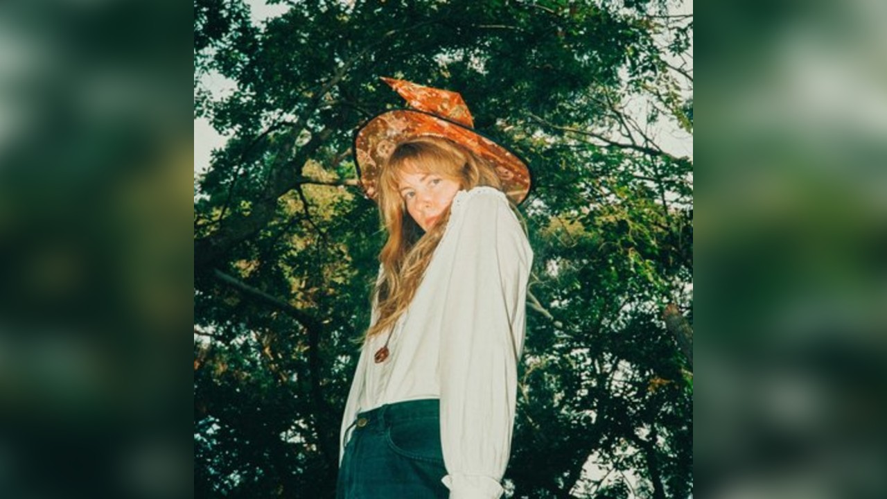Bonniesongs + Natalie Evans + Elsa Hewitt