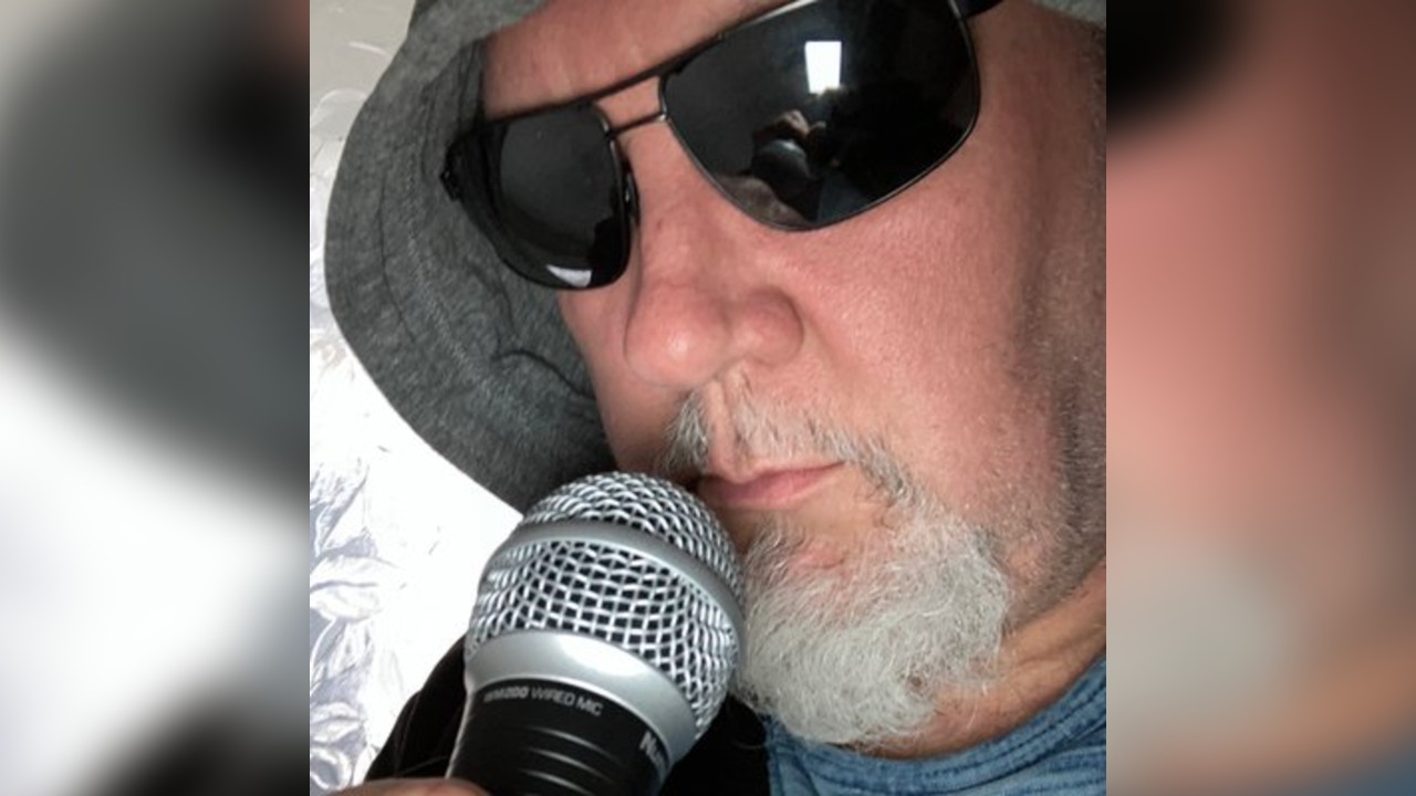Comedy at the Horse & Chains