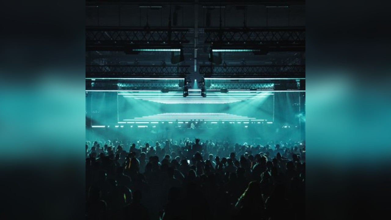DRUMSHEDS presents Paul Kalkbrenner