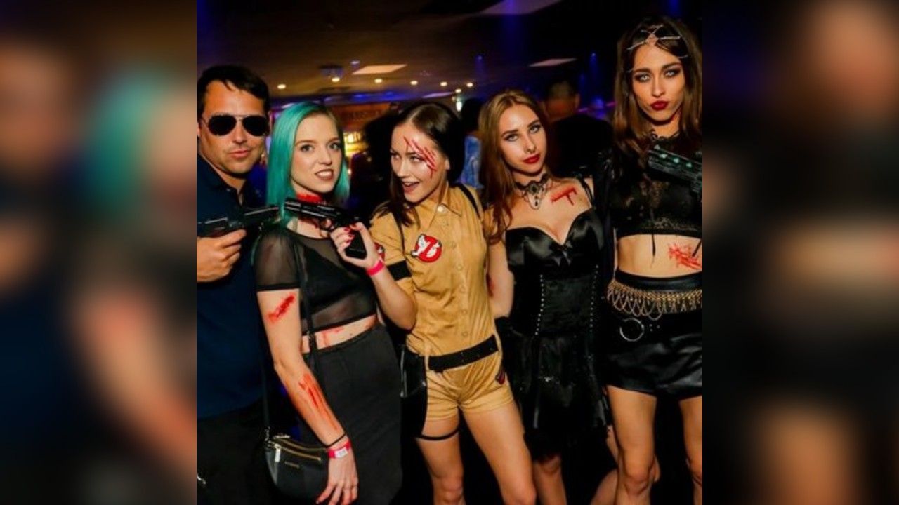 Cardiff Halloween Bar Crawl // Scary Mary Street