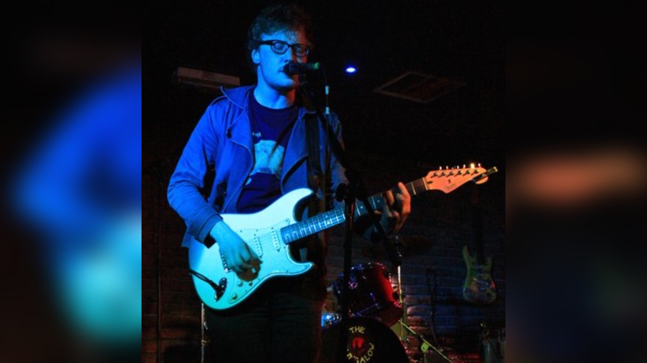 Quinny @ The Bungalow w/ Carie Mollins & The Gateway Clash