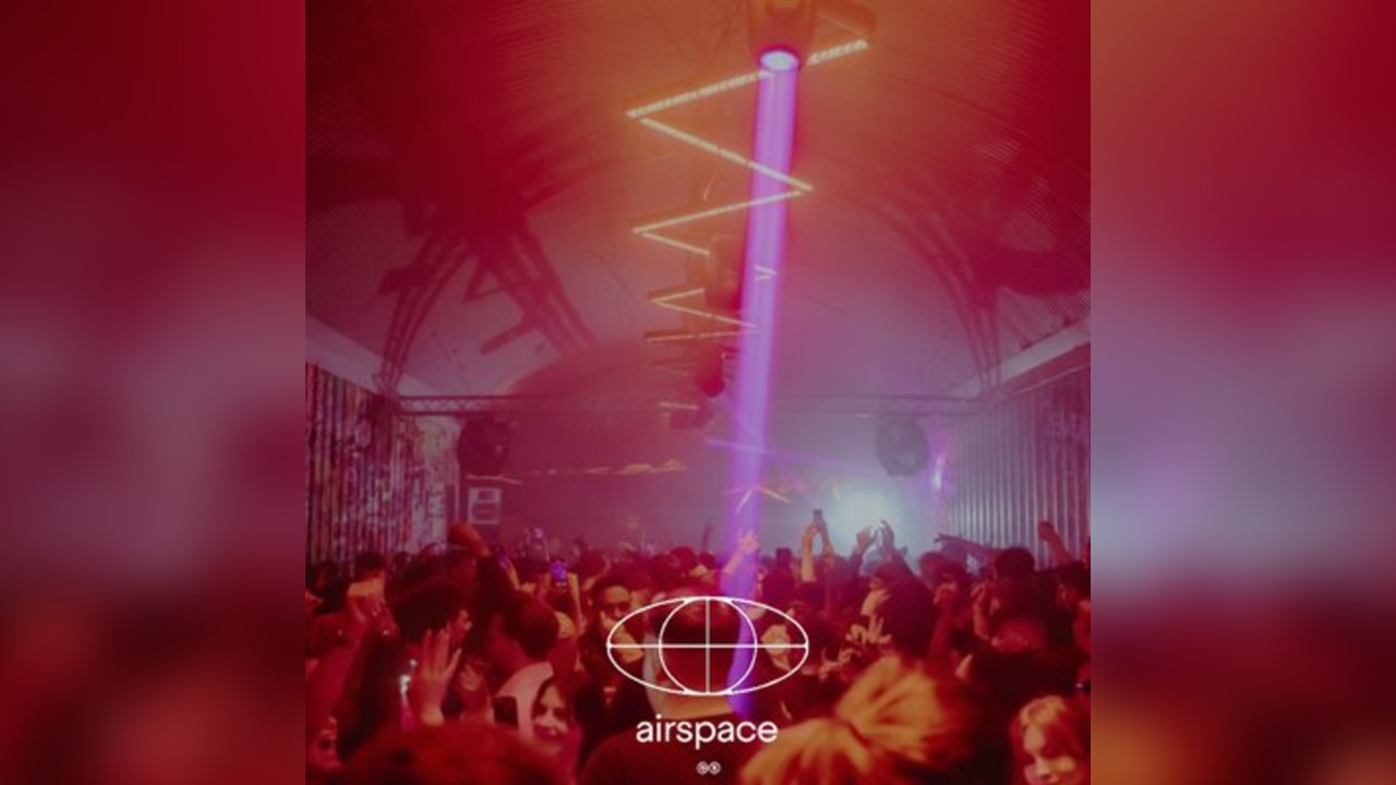 MPH >>> Airspace Under The Arches