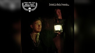 The Ebony Frame: A Ghost Story