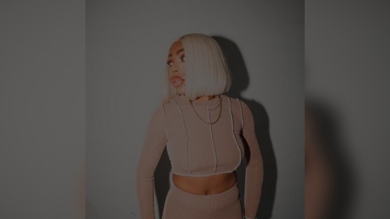 Late Editions: Mercedes Benson