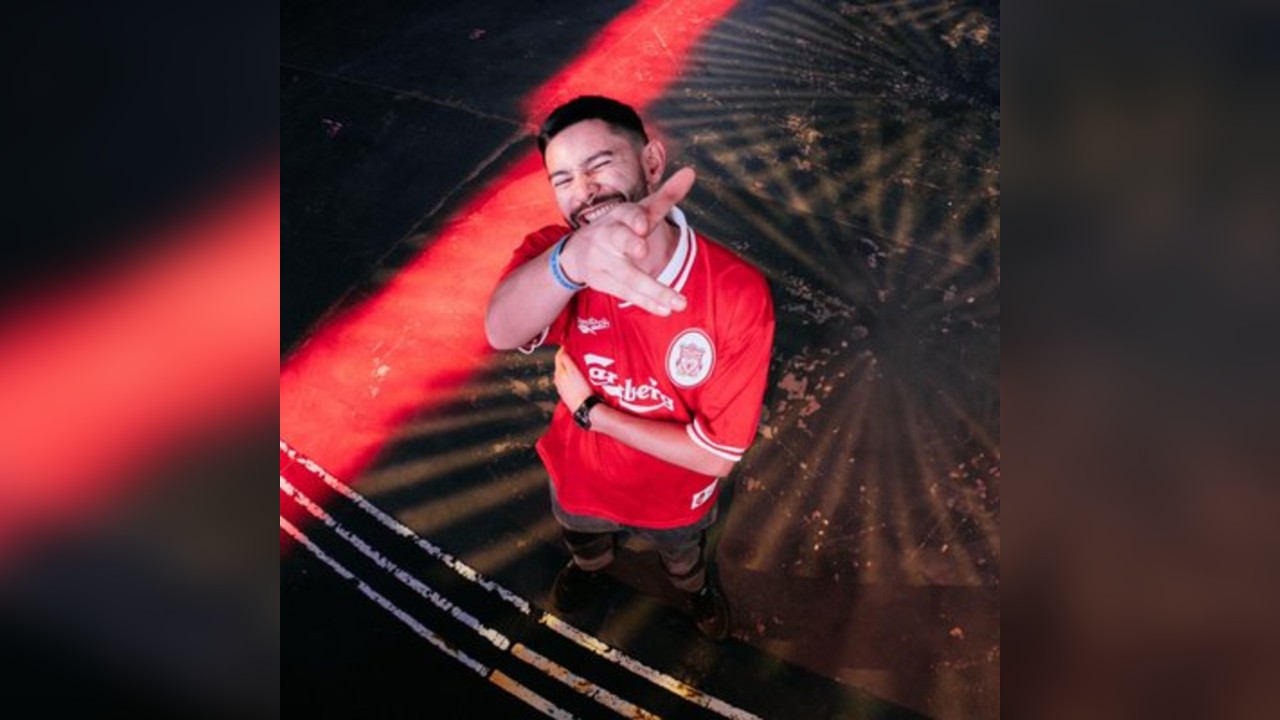 CARDIFF: Hamdi w/ D Double E (WORLDS FIRST)