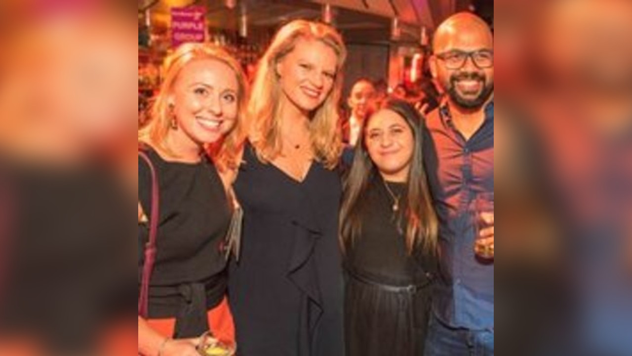 Saturday Night Singles Party (Ages: 30-50) *Free Welcome Drink*